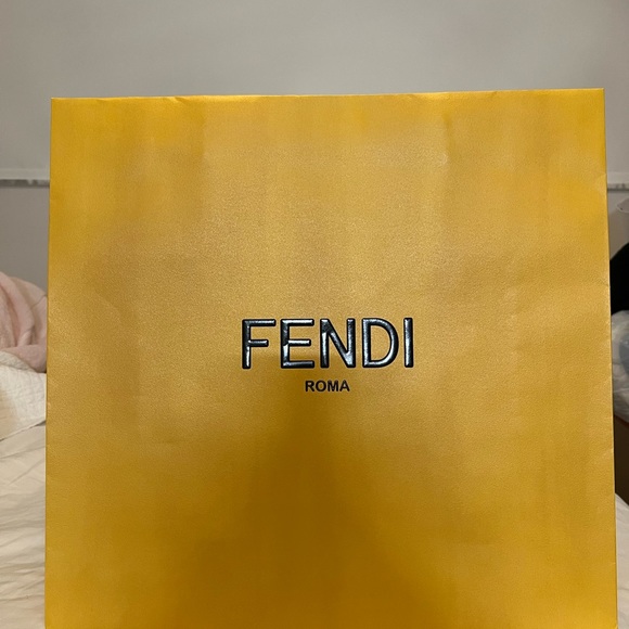 Fendi large shopping bag - Picture 3 of 3